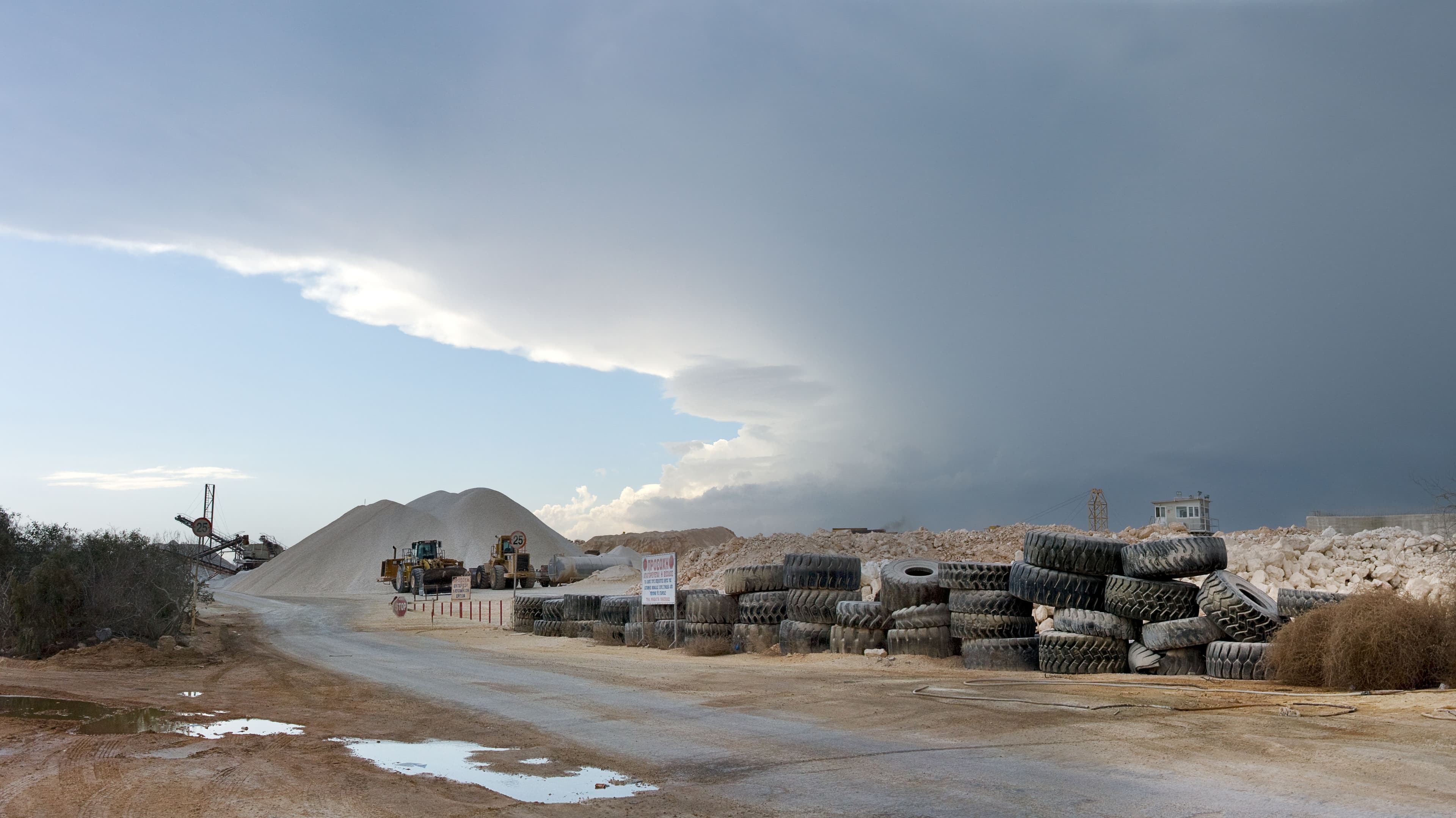 Açık ocak maden sahası görseli